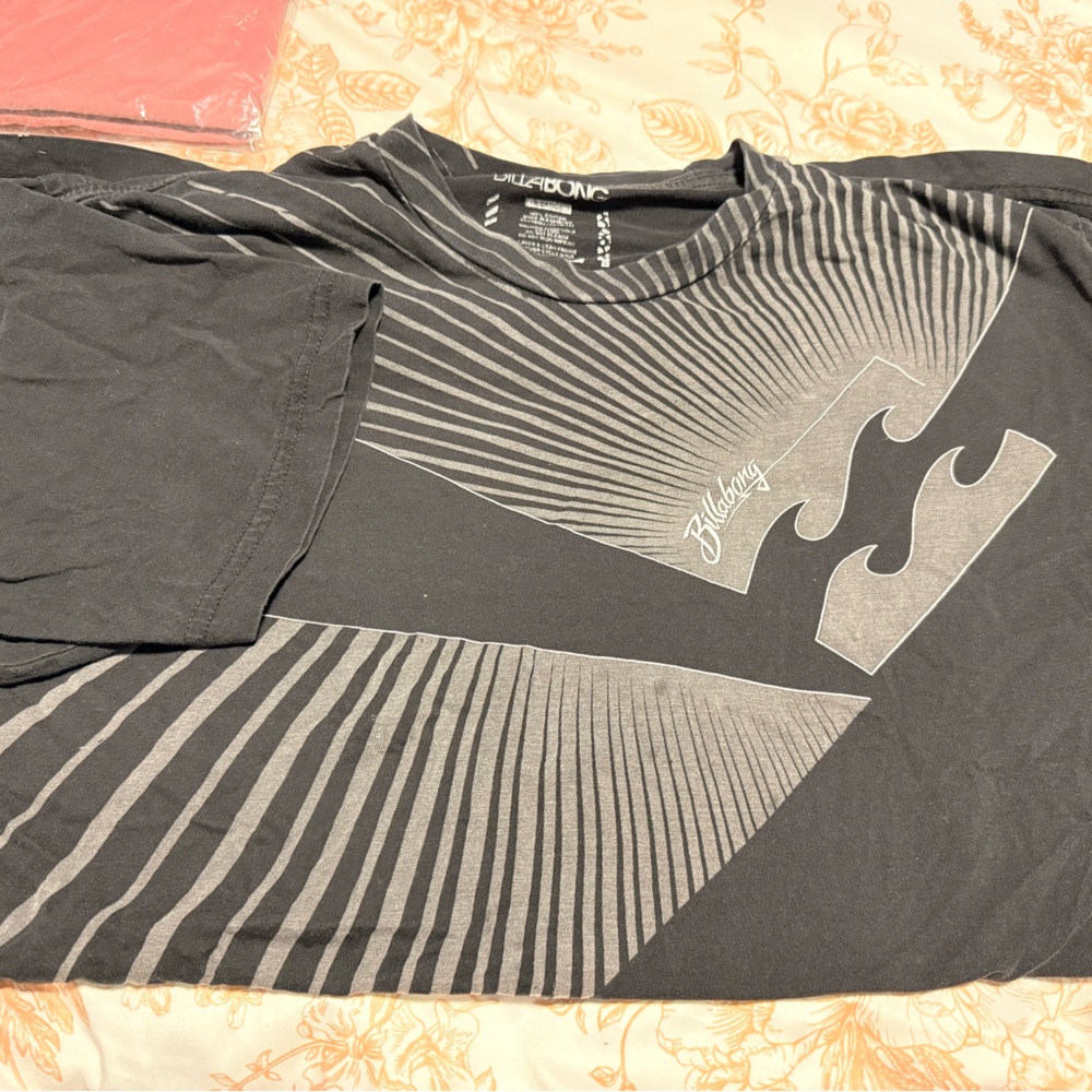 Billabong Charcoal Graphic Tee